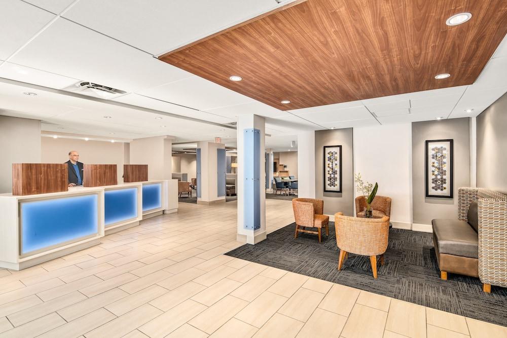 Holiday Inn Express Ft. Lauderdale Cruise-Airport by IHG photo 40