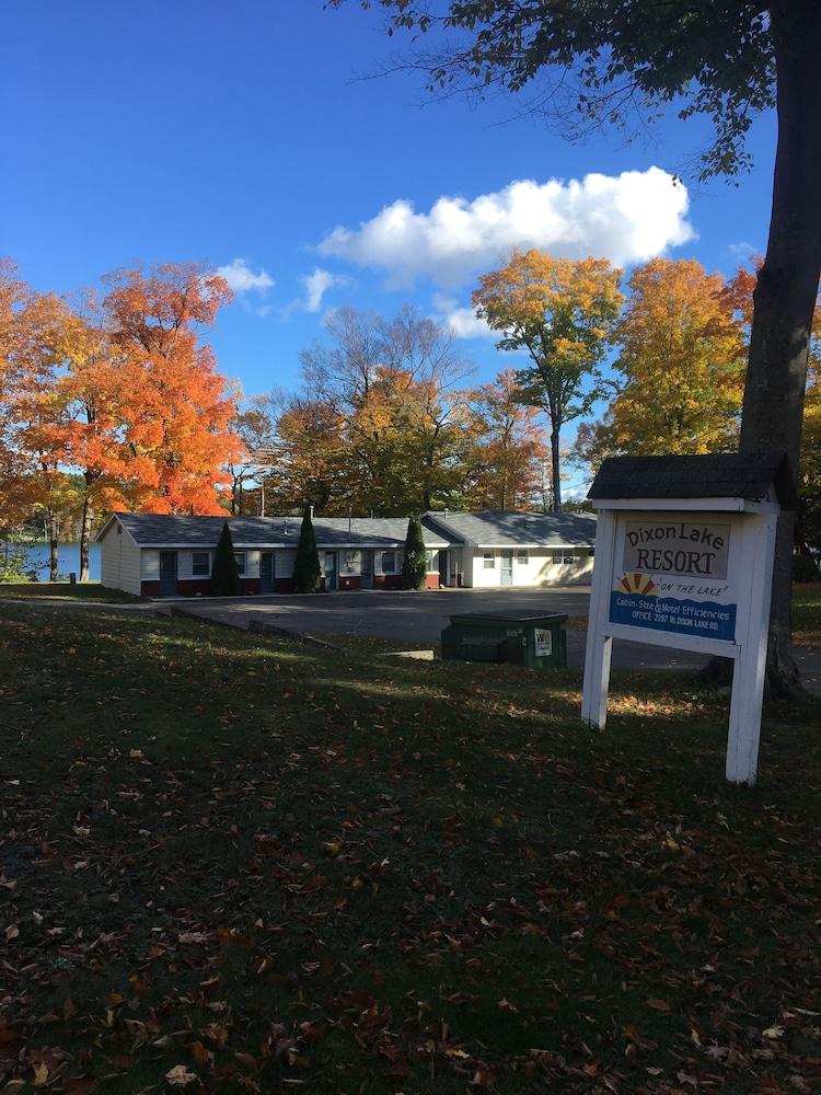 Dixon Lake Resort photo 36