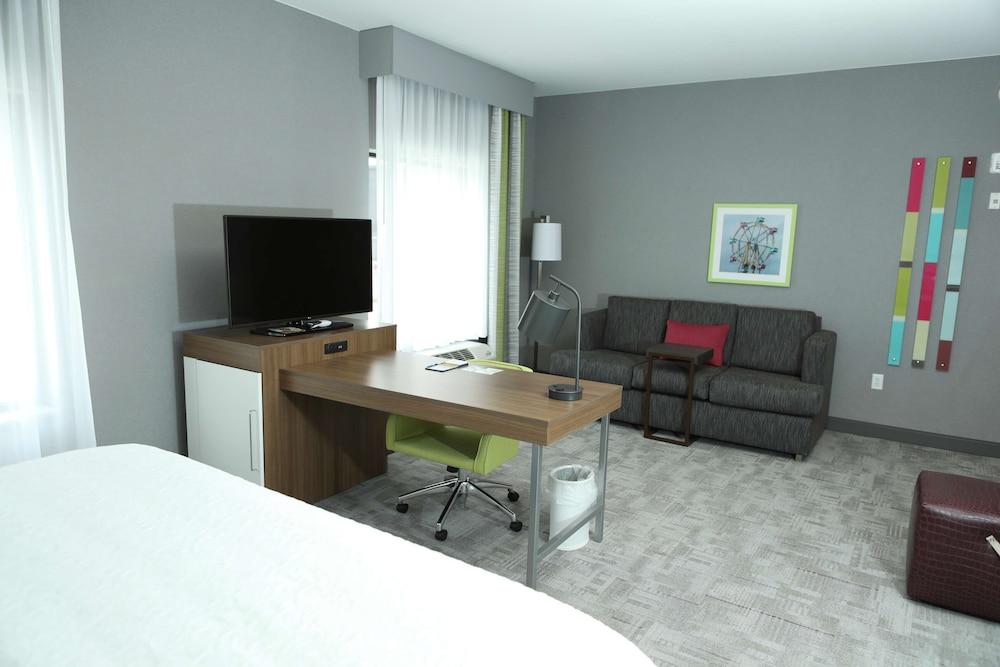 Hampton Inn & Suites Burlington photo 5