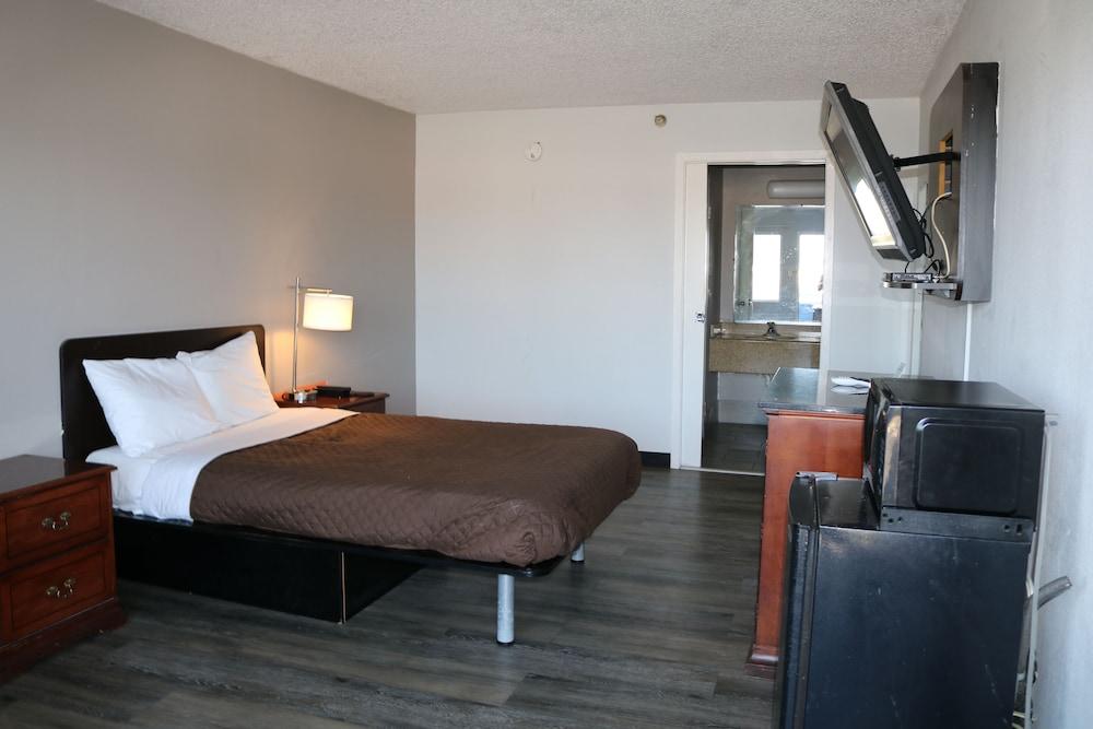 Rodeway Inn Brooklawn photo 5