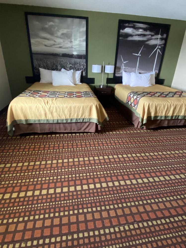 Relax Inn and Suite by Capital O I 80 photo 5