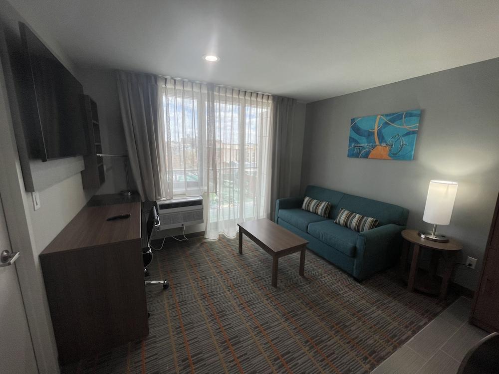 MainStay Suites Bronx - Belmont photo 19