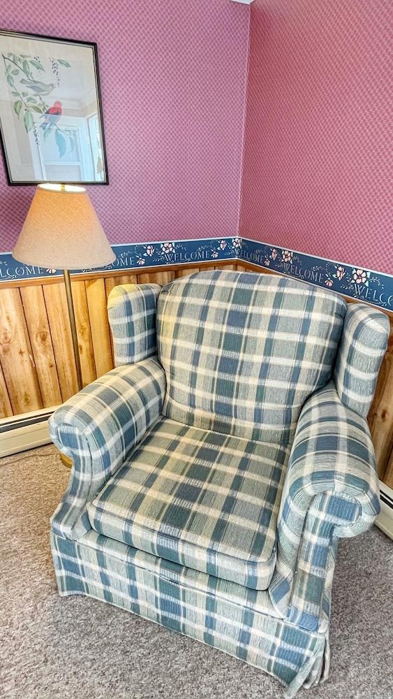 Open Hearth Inn photo 88