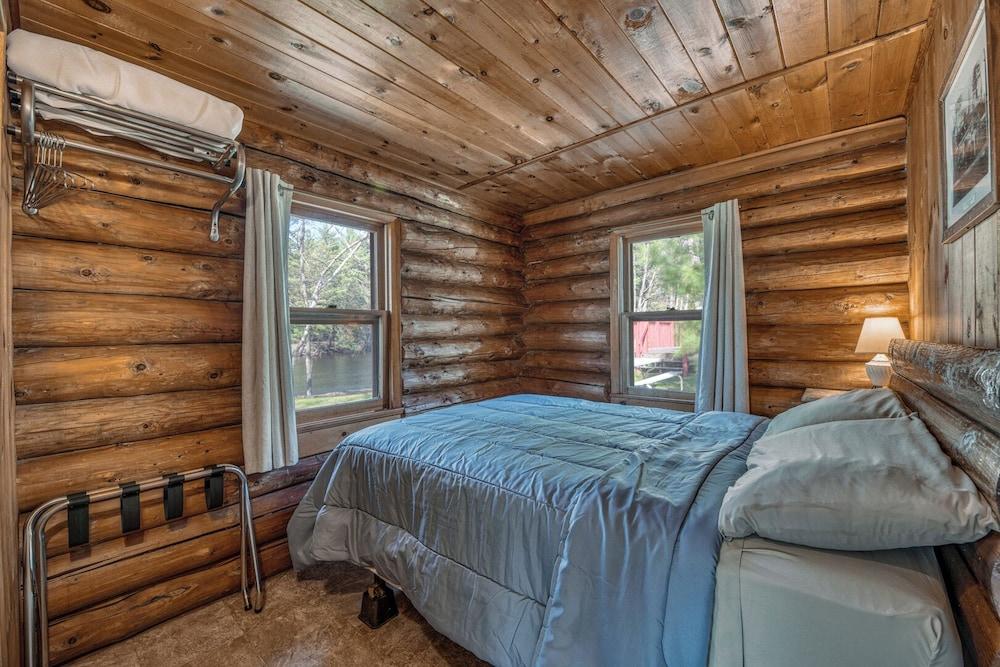 Edgewater Resort photo 18