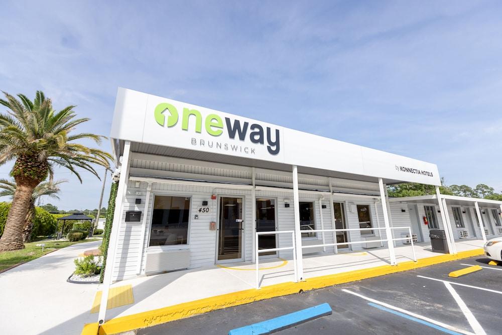 Oneway Brunswick photo 39