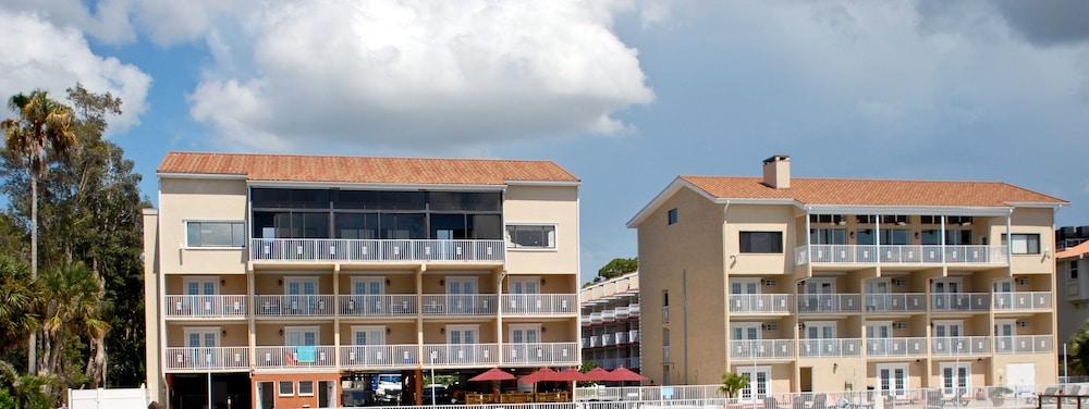 Beso Del Sol Resort — hotel in Dunedin