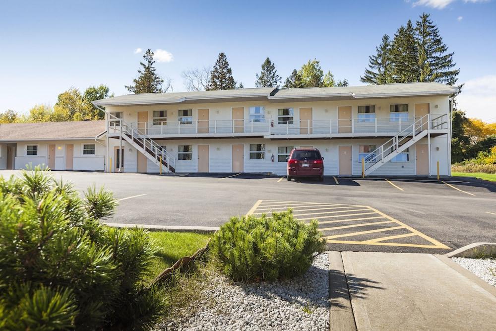 The Springwater Inn photo 22
