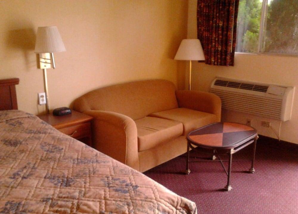 Welcome Inn and Suites photo 5