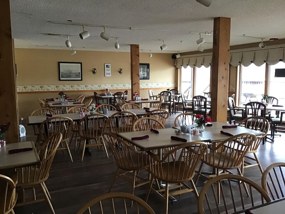 Windwood Fly-In Resort photo 5