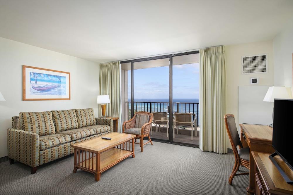 Aston Waikiki Sunset photo 22