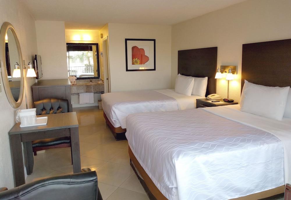 Red Carpet Inn Airport and Cruise Port Hotel Fort Lauderdale photo 8