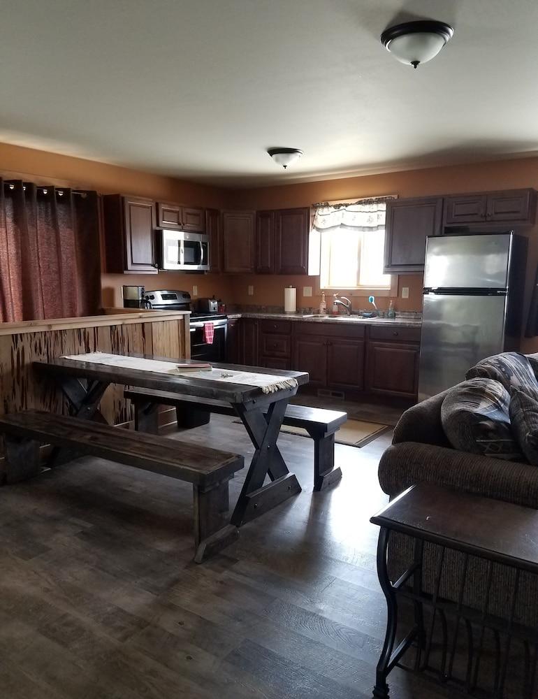 406 Lodge photo 14