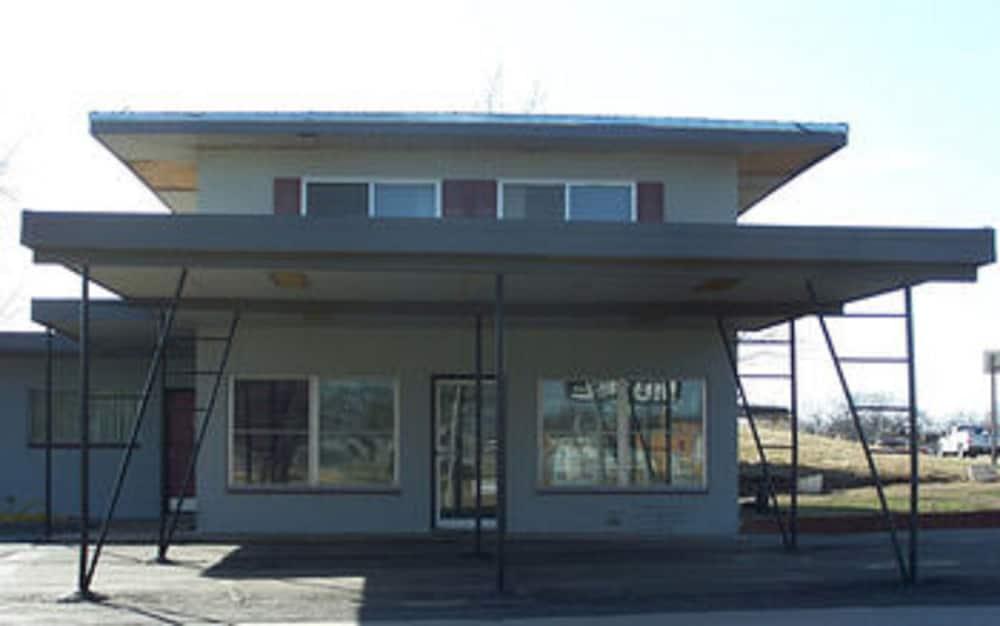 Washington Motel photo 1