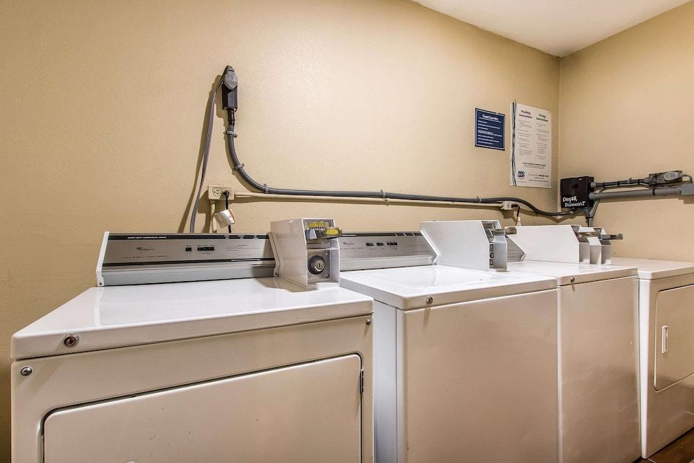 SureStay Plus by Best Western Mobile I-65 photo 15