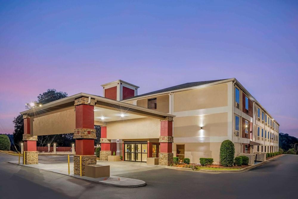 Best Western Gardendale photo 1