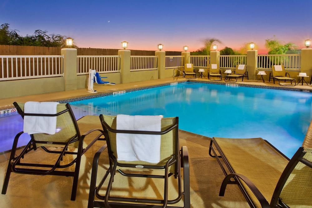 Candlewood Suites Corpus Christi-Naval Base Area by IHG photo 14