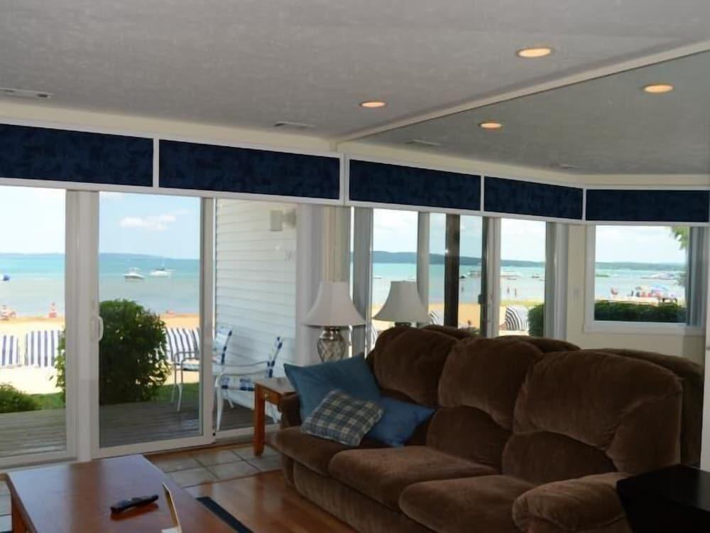 Beach Condominium Hotel photo 60