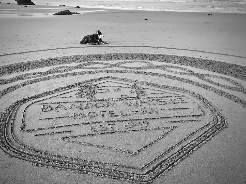 b.side motel + rv photo 24