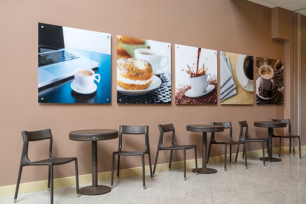 Holiday Inn Manitowoc by IHG photo 33