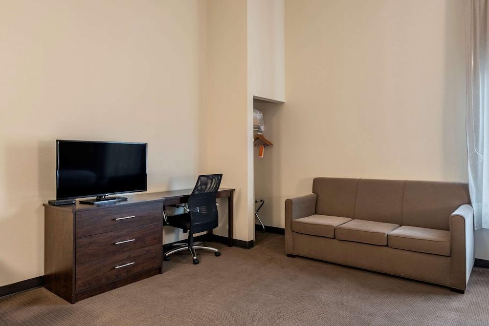 MainStay Suites Moab near Arches National Park photo 13