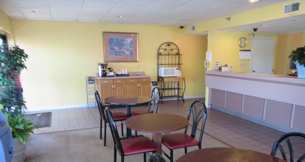 Travel Inn photo 20