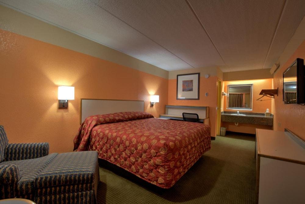 Fair View Inn & Suites photo 12