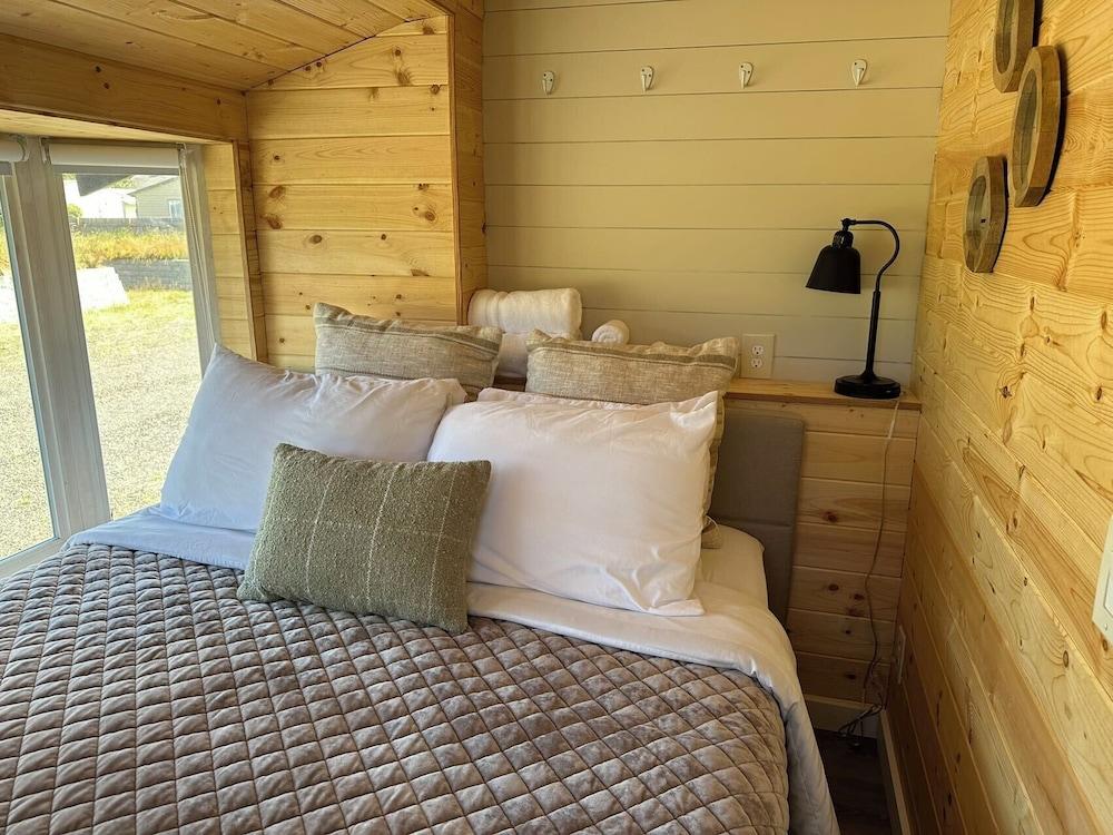 Ocean Spray Beach Resort photo 67