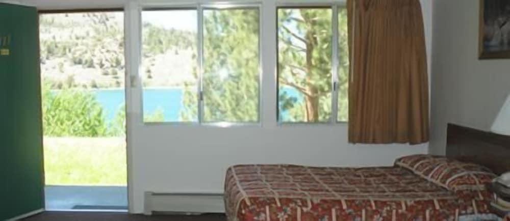 Boulder Lodge photo 2