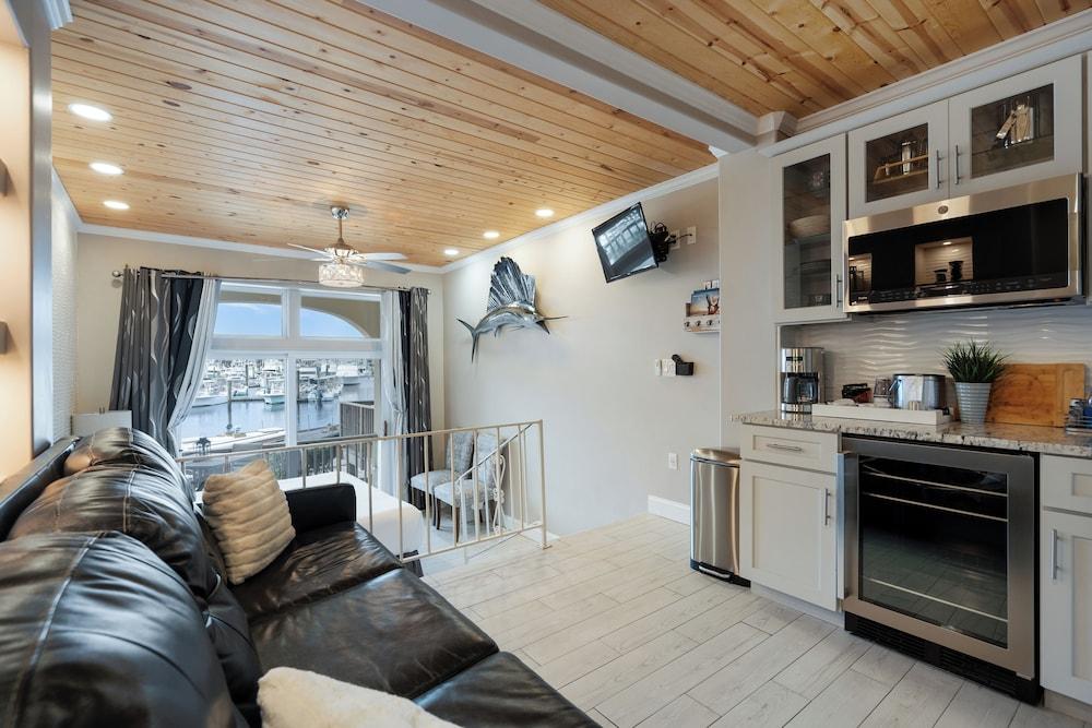 Inn at Camachee Harbor by Coolvacay photo 35
