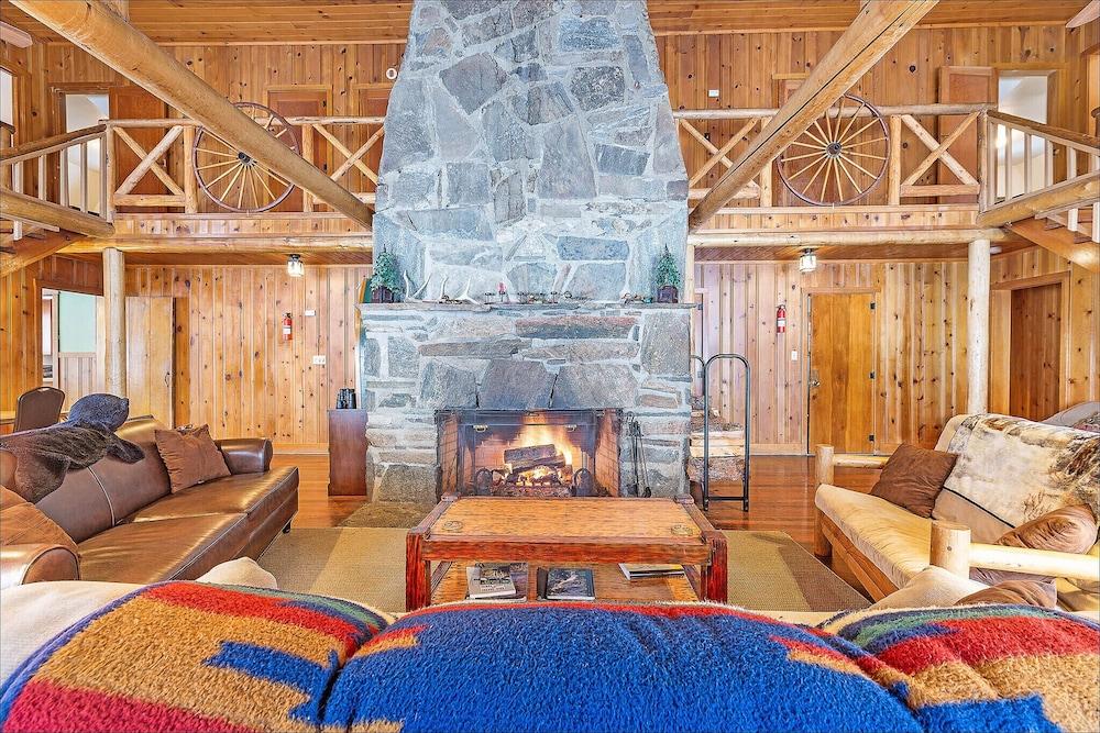 Diamond Belle Guest Ranch photo 23