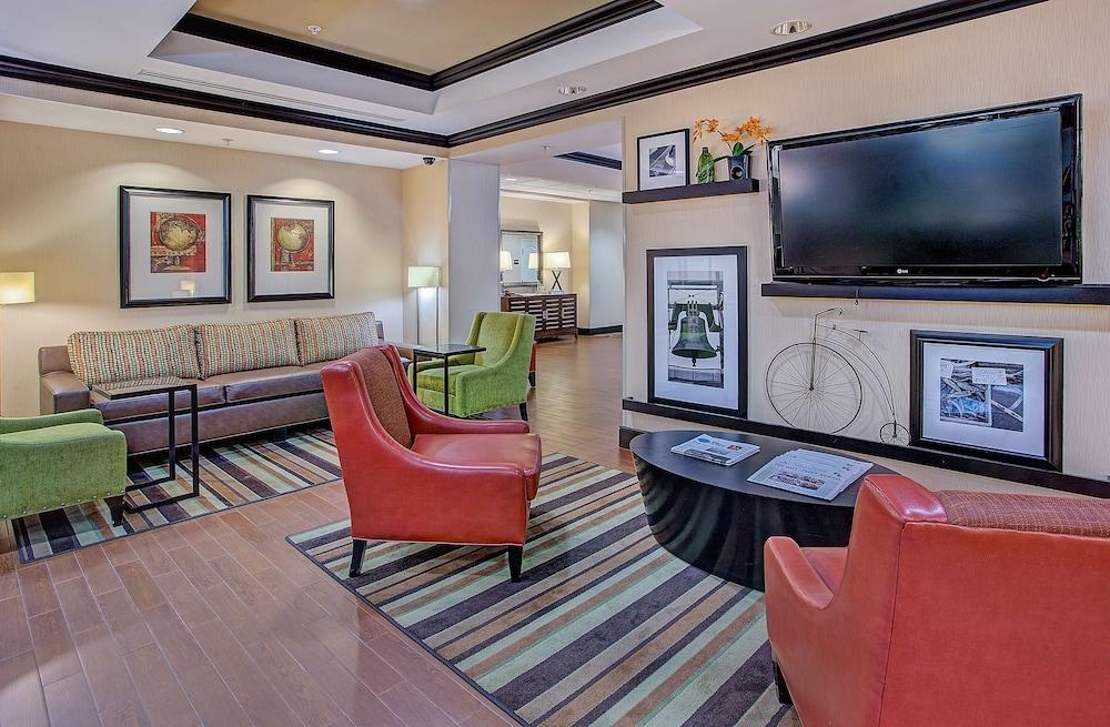 Hampton Inn Covington, GA photo 4