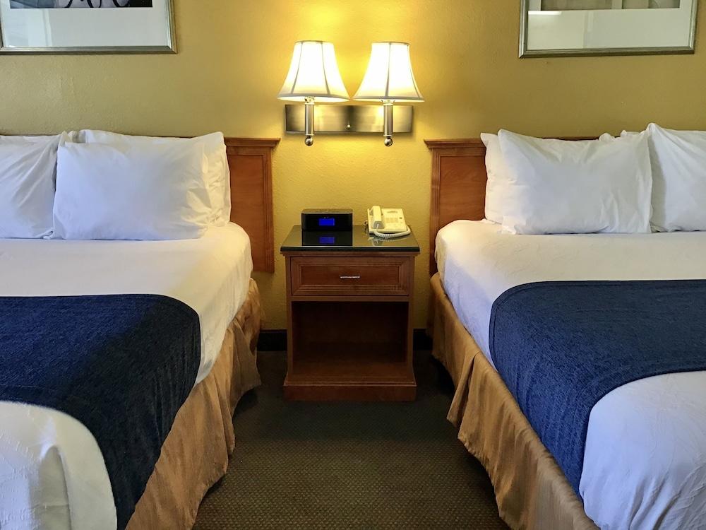 Travelodge by Wyndham Pendleton OR photo 21