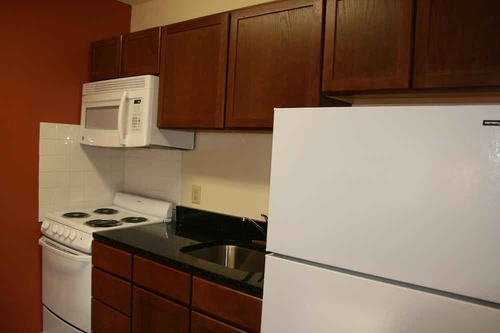 Affordable Suites Sumter SC photo 5