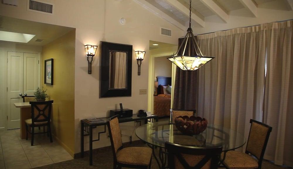 Getaways at Scottsdale Camelback photo 13
