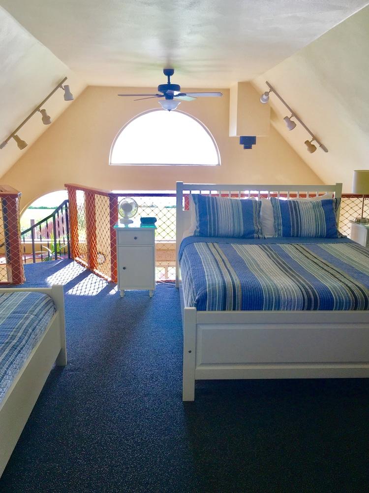 Driftwood Inn and Seaside Lodges photo 59
