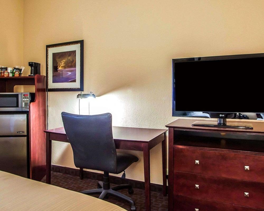 Quality Inn & Suites Peoria North photo 20