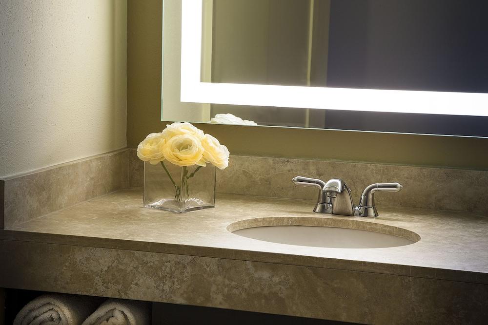 Lakeway Resort & Spa photo 21