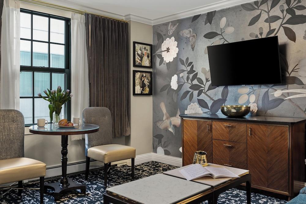 Inn At The Opera photo 5