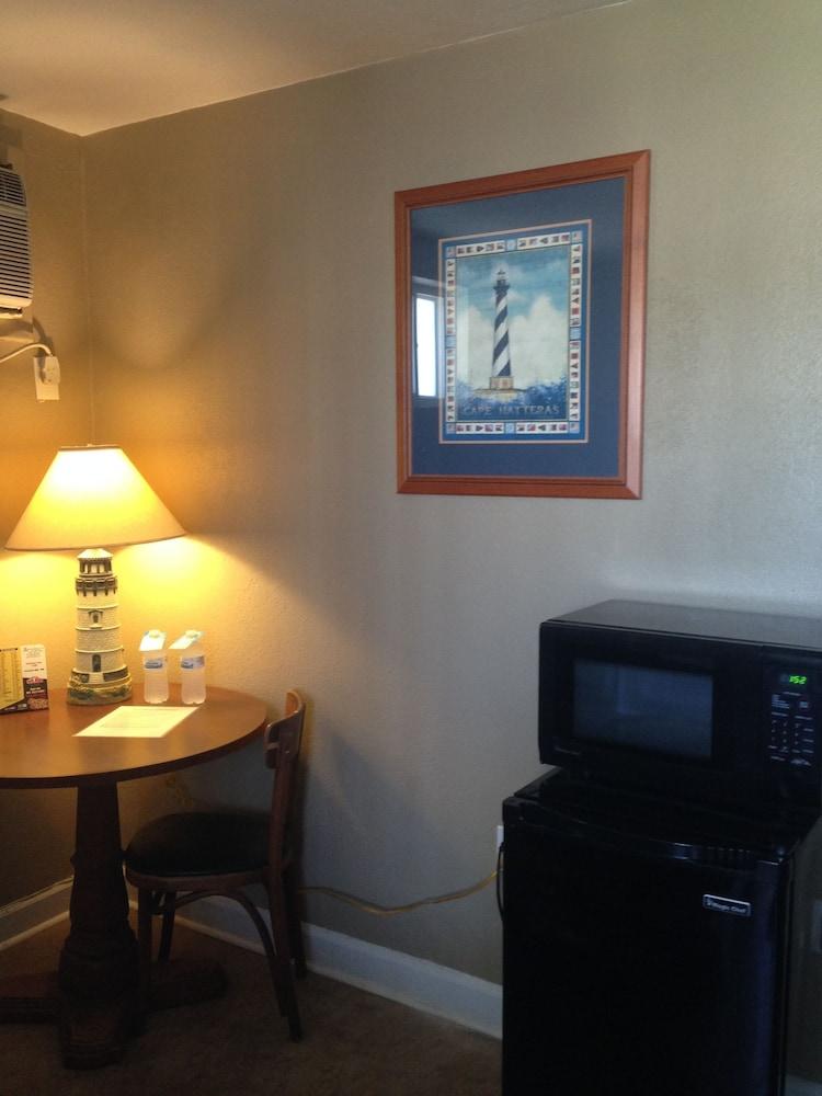 Oasis Motel photo 3