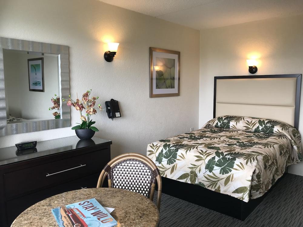 Crystal Beach Motor Inn photo 8