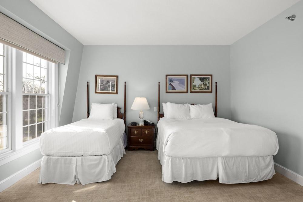 Black Point Inn photo 30