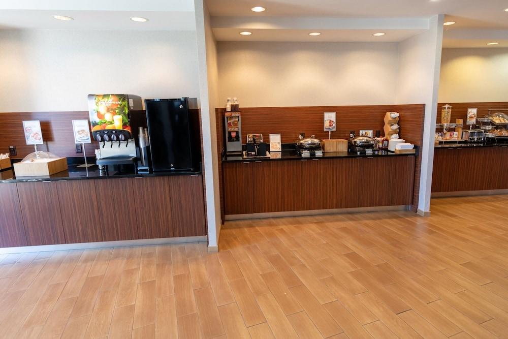 Fairfield Inn & Suites Athens I65 photo 30