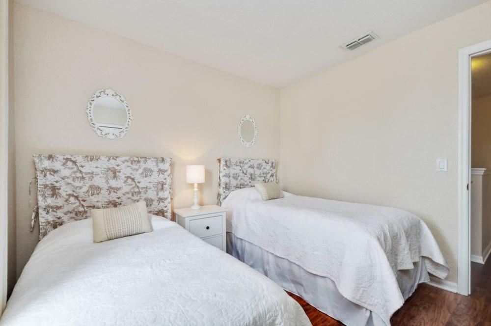 Regal Palms Resort & Spa 320 photo 16