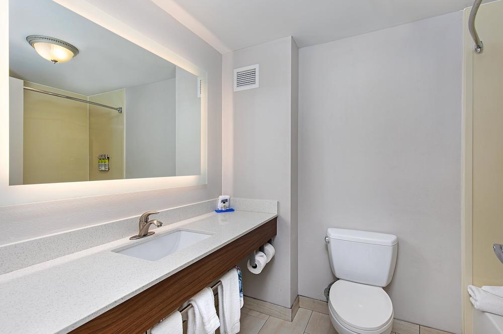 Holiday Inn Express Mt. Juliet by IHG photo 18