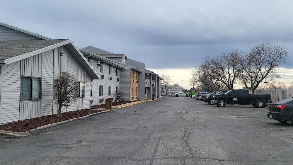 Motel 6 Omaha, NE photo 38