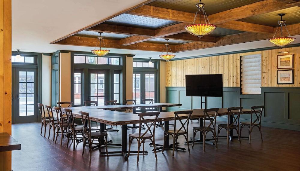 The Cadillac House Lexington, Tapestry Collection by Hilton photo 21
