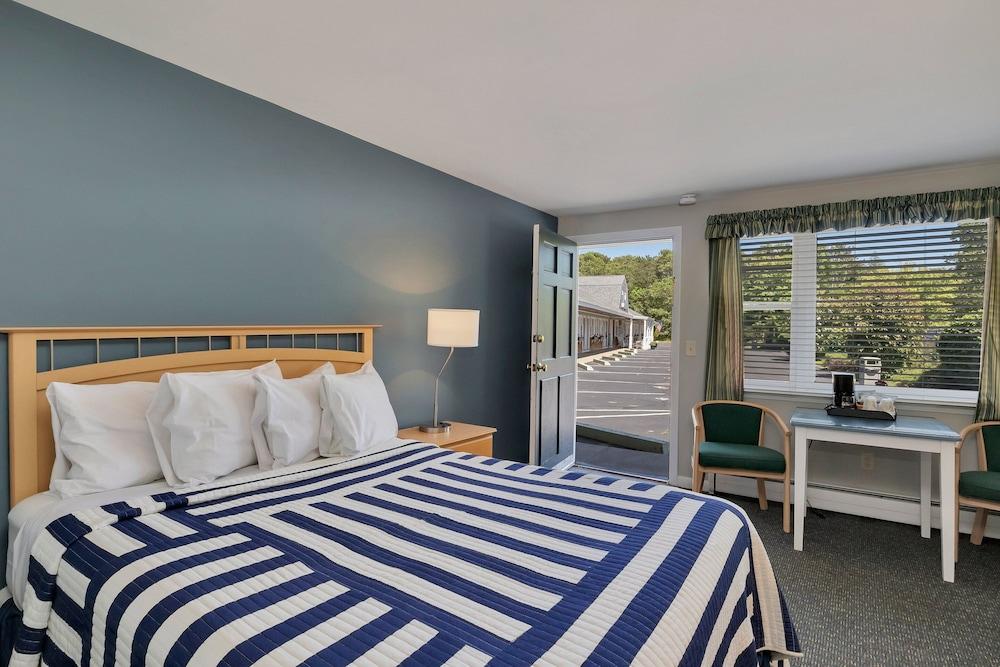 Handkerchief Shoals Inn photo 17