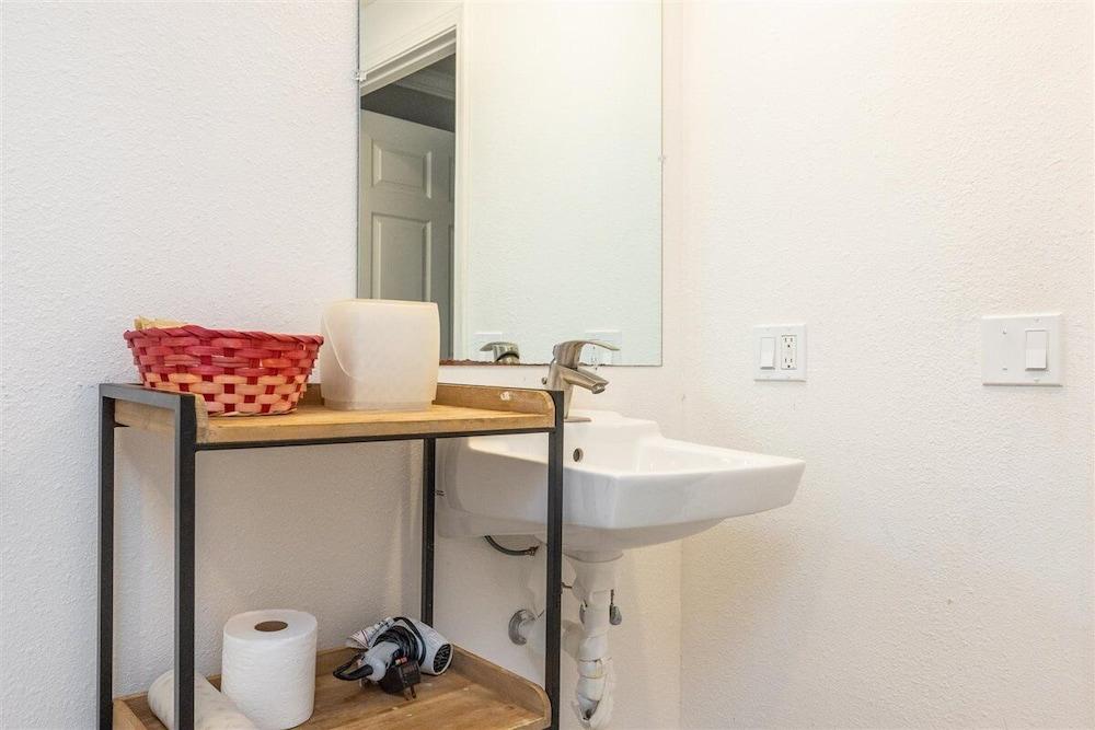 SOMA Park Inn – Civic Center photo 41