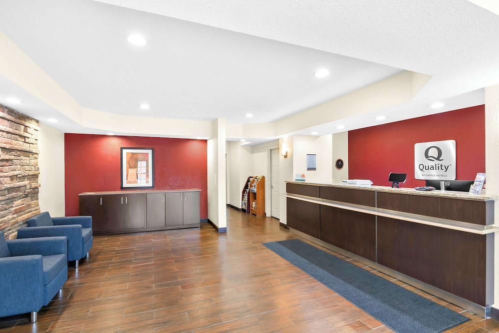 Quality Inn Queensbury - Lake George Area photo 2