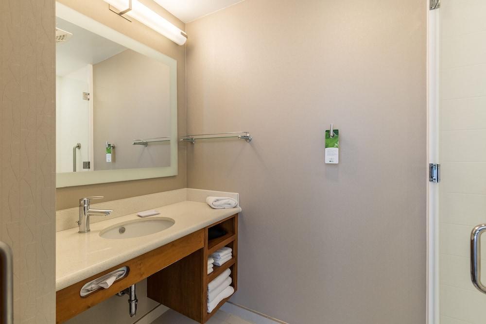 SpringHill Suites by Marriott-Houston/Rosenberg photo 17